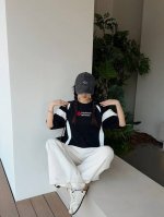 新款Lululemon 露露插肩撞色拼接Ins 领口螺纹针织情侣同款宽松落肩短袖T恤 面料: 300G重磅纯棉新疆长绒棉 采用特定重磅32S精棉平纹针织面料，3