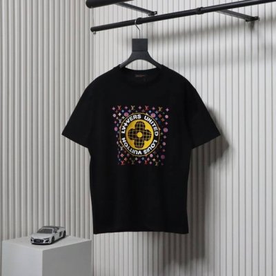 Louis Vuitton 路易威登 25Ss 印花Logo压胶字母短袖 Lv新款T恤短袖 采用260G纯棉面料 上身舒适透气 16针高密度缝线加固领口与袖笼