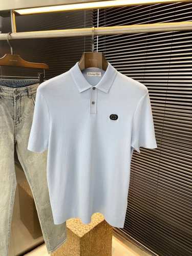 dior- 迪奥 2025春夏最新款Polo短袖，采用最新伊力特面料 手感柔软、成分柔软舒适 经典设计风格 特殊定制 简单的裁剪方式拼接，体现出工人不凡的工艺，
