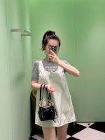 批350 Prad* 25Ss春夏新款 抽绳工装无袖背心连衣裙丨独家Yb开发！高版出品！一体式套头背心裙剪裁 宽松舒适包容度高 可调节后领口抽绳打造褶皱呼应大身