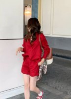 高级大货主推无敌爆款 松弛防晒套装 高端天丝麻红色套装 精致松弛穿搭 自信张扬的亮红 精致老钱提亮肤色 上镜超美 慵懒时髦感 不用刻意 既干练利落又有廓形也显瘦