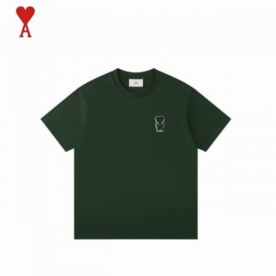 Ami 艾米 25Ss 夏季新款爱心联名刺绣章仔短袖 这个款式我们在上新第一时间就已经在做 品质把控细节无敌 放心下单 注意细节 240G新疆长绒棉顶级双纱 这
