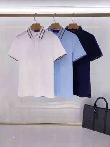 新品 G家男士三色经典款翻领马球polo衫，香港洋行渠道货，25年春夏新品，经典明星级单品，颜值系与品质兼备的一款polo衫！独家售卖款！ 通体的造型设计符合古