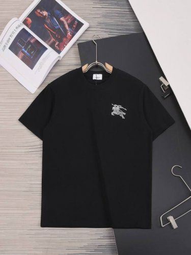 Burberry 甄选260克定制面料 顶级品质 精致绣花Logo＋立体绣花工艺 男女同款 尺码S M L Xl Xxl 五个码 颜色 黑色 白色