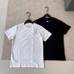 80【平铺图】 descente/迪桑特2025Ss新款下摆D标圆领短袖T恤 高端户外品牌，东西也着实不错，很有特点，超级舒适！品质很到位，采用科技冷感面料，面