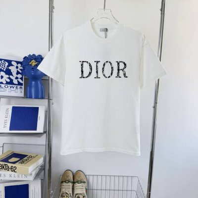 122 当天到货 现货现配 Dior 迪奥25Ss高品质提花字母拼布刺绣短袖T恤 独家首发高定 面料采用300克重双纱精梳棉，定制32支双股螺纹，成衣两遍水洗处