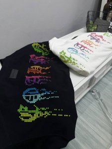 chrome Hearts 25Ss夏季新品T恤 前后幅五彩珍珠字母绣花 成衣洗水 定制26支双纱面料 颜色 黑色 白色 码数 S-Xl