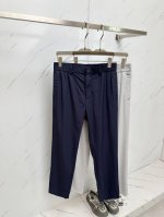 杰尼亚 2025Ss新品，官网同步有售，男士休闲裤 采用客供弹力面料，面料柔软如婴儿肌肤一样舒适极高，抗皱性极强.夏季必备上身舒适.设计独特，时尚又休闲，上身效