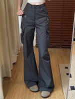 露露Lululemon新款深灰色美式甜酷高腰直筒工装裤女设计感显瘦休闲裤 小姐姐们，你们有没有一件衣服可以穿在不同场合，又不失时尚感呢？今天，我要给你们介绍一款
