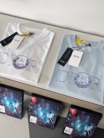 盒装短袖 高版本 2025Ss春夏Dior 迪奥猫咪刺绣短袖T恤，码数Xs-L 略同于平常M-2Xl ，男女同款，宽松版型，可参考文末尺码表，不用刻意加号。 男