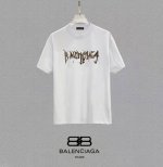 Balenciaga 巴黎世家、25Ss高版本胸贴印花Logo圆领短袖T恤。面料采用定制280G支双股精棉平纹高密无尘全棉布料，Os版型宽松慵懒百搭，轻奢大气，