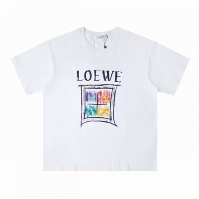 Loewe 罗意威 24Ss秀款限定彩色涂鸦字母印花短袖T恤 原版面料开发，官方专柜同款！ 螺纹定织定染无色差！采用通肩拉条工艺，百洗不变形！ 采用250G全棉
