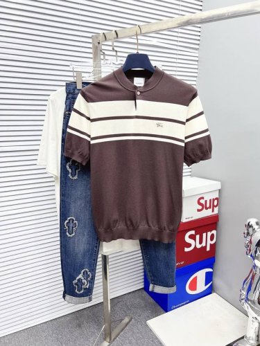 Burberry 巴宝莉 25Ss新款针织短袖 超经典设计 简约没有任何多余累赘感 衣橱不可缺少的一件百搭单品 采用优质羊毛制作而成 穿身上超级舒适 前卫又实穿