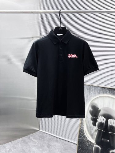 迪奥 Dior 2025Ss夏季新款 翻领短袖T恤 Polo衫，高端版本！专柜定制面料 透气舒适度高，细节无可挑剔，品牌元素设计理念，体现高品质。手感细腻柔软！