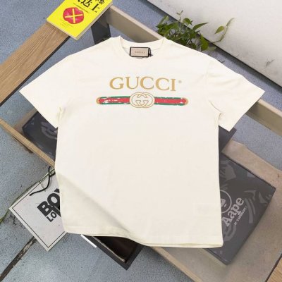 上新 款号：Kc500 高版本 2025新款Gucci古驰经典双G腰带字母图案Logo印花休闲情侣短袖T恤，独一无二的活性环保面料染色，32支双纱精梳纯棉爽滑手