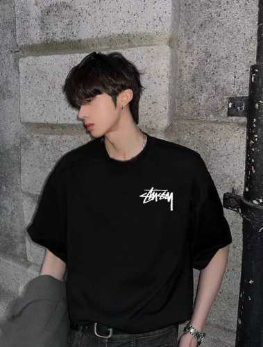 Stussy 斯图西24Ss官网限定收集2018年夏天主题圆领短袖半袖T恤 面料采用260克纯棉双纱食毛面料 双线二本针压线 久洗不变形 原版定制三标 高端进口