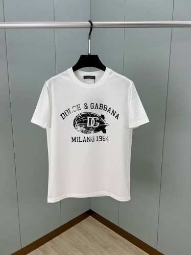 Dolce&Gabbana 25春夏新品徽标印花短袖T 恤，采用定制80支双股丝光棉面料；黑色 蓝色 白色 S～Xxxl 黑白可定制4Xl、5Xl