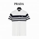 本地自取180（支持放店） prada/普拉达 横条拼接Polo短袖 胸前经典黑白横条拼接设计，典型精准的英式版型裁剪，各年龄段均可驾驭，满足任何日常生活工作场