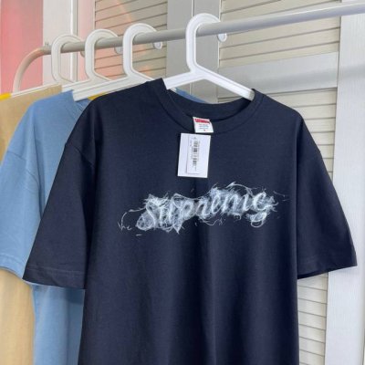 supreme 19Fw Smoke Tee 烟雾Logo短袖T恤 colour 白-黑 size S-Xl S M L Xl 胸围 59 52 54 56 衣