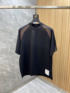 Y3 2025春夏新品 三标齐全 圆领短袖T恤 好货不用过多介绍 看细节 专柜码数：M-Xxxl 175 140建议L
