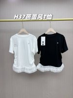一包2件！这款绝对管！Lululemon2025最新款女士小蛮腰蕾丝拼接假两件T恤！绝对式最适合炎炎夏日上身的一款Tee，面料清爽透气，下摆芭蕾风蕾丝拼接，正肩