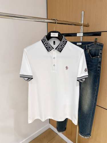 蒙口25Ss新款春夏短袖翻领T恤Polo，最高版本客供定制高端朱地面料简单时尚款，螺纹拼色螺纹配色超级好看！经典Logo简单大方的款式！满满的高级感，四季可穿。