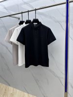 Bv葆蝶*家 2025春夏新款男士翻领Polo衫短袖T恤 柜台同步发售 简洁时尚百搭 高端品质 胸前凹凸Logo设计 袖口特定螺纹针织完美收边，定制进口双股丝光