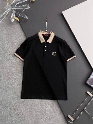 gucc* 25Ss最新独家研发纯棉Polo功能性T恤、 抑菌 高弹功能性Polo男士短袖Polo衫，品牌最新设计元素！既不单调也不复杂,恰到好处的展现品味！客
