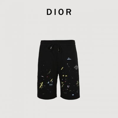 Dior迪奥Cd 刺绣涂鸦毛圈短裤 面料采用380G纯棉毛圈面料，订染颜色后整蚀毛处理，对照原版做丝滑超柔处理， 布面肌理股线清晰明显，垂感一级棒，做工精致都到