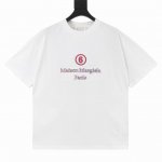 Maisonmargiela 马吉拉 数字Logo刺绣及3D泼墨短袖T恤 重磅精梳260G纯棉双纱面料 胸前及后背字母Logo刺绣＋3D数码直喷工艺 螺纹定织定