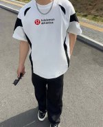 新款Lululemon 露露插肩撞色拼接Ins 领口螺纹针织情侣同款宽松落肩短袖T恤 面料: 300G重磅纯棉新疆长绒棉 采用特定重磅32S精棉平纹针织面料，3
