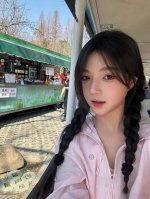 Lululemon 露露乐檬 三标齐全 姐妹们！挖到 Lululemon 夏日防晒王炸单品啦！这件女款防晒衣直接让我宣布和晒黑晒伤说拜拜～ 作为运动界防晒天花板