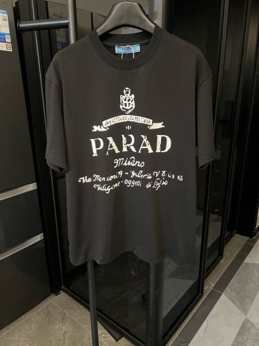 高版 Prada 普拉达 25Ss 字母皇冠短袖T恤 黑 重磅克重260G纯棉双纱面料 螺纹定织定染通肩拉条工艺增加衣物清洗寿命 触感舒适 品质上乘 全套辅料定