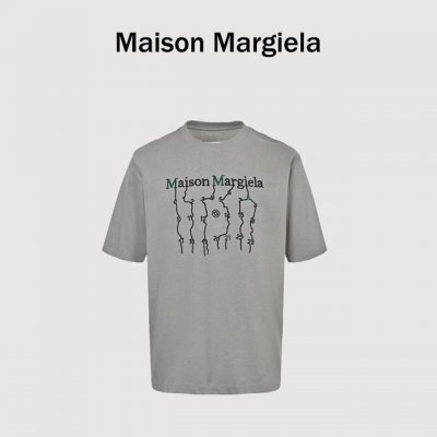 Maisonmargiela 马吉拉 几何数字连线刺绣短袖T恤 重磅精梳260G纯棉双纱面料 百灵达万针刺绣工艺 刺绣字母立体饱满 螺纹定织定染通肩拉条工艺增加