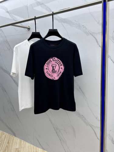 Louis Vuitton*路易威登 2025春夏新款首发专柜最新款短袖圆领T恤 高端订制 设计前卫时尚！品牌Logo重工艺设计 高端定制丝光长绒棉面料.手感柔