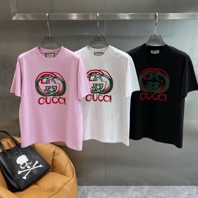 古家 Gucci短袖 标志性的红绿双G图案和红色“Gucci”字样，时尚又吸睛，品牌辨识度拉满。宽松的版型S-Xxxl 隔天