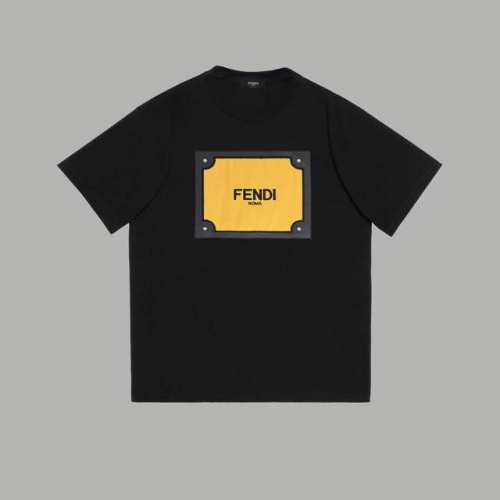 P110 Fendi芬迪 2025秀款 限定双F框架字母 印花短袖T恤 购入原版开模打造，全套定制辅料，细节决定成败。 面料：规格采用实打实280G 100%纯