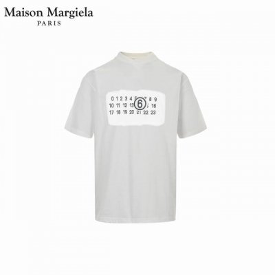 Maison Martin Margiela 马吉拉25Ss 贴布激光印花短袖T恤 采用订色订染毛圈纯棉衣面，250G双股双纱，手感舒适 进口针织针梳棉进行制作