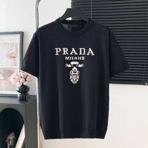 款号：M119 P110 普拉达Prada Logo短袖春夏最新款Logo标志年年被追捧的经典时尚装饰已经风靡全球男女同款 颜色：白色 黑色 尺码：S M L