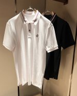 Mon蒙**口2025春夏新款男士原单男士短袖Polo衫，贸易公司货，官网同步发售！此类型的基础单品是每季必出现的，客供进口珠地网眼棉，舒适性与透气性兼备，整体