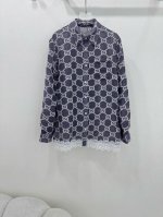 Gucc*G家25夏季新款提花半透视防晒衬衣 下摆拼接蕾丝设计 古家高级手工坊系列款 非常高级的进口高密度质地 满身立体提花 仔细看细节 都是很时髦的选择 上身