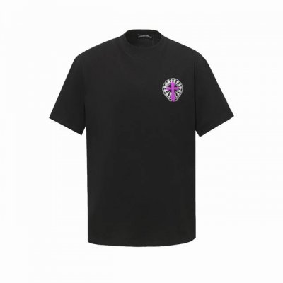 Chrome Hearts*克罗心 采用300克双纱面料，1*1索罗娜罗纹， 进口数码白墨前后直喷+发泡，3D浮雕效果，在时尚与科枝完美交融中，精度与色彩的盛宴