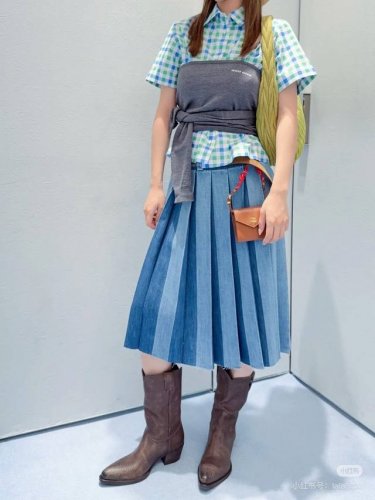 半身裙 miumi*25Ss早春新款复古蓝牛仔压褶长半裙 原版开发复古洗水工艺绝绝子可甜可盐气质减龄少女风百搭不挑人做工品质看细节 现货 Sml