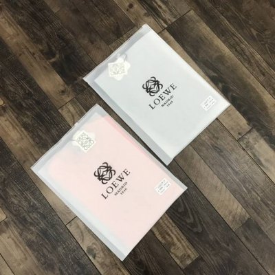 25夏款 发130 好货上新 罗意威2025新款情侣款大刺绣圆领短袖 高版本高品质原版面料 网红明星同款 胸前刺绣大Logo设计风格很柔绝对不扎 面料客供清水棉