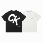 Calvin Klein Ck 涂鸦字母印花短袖T恤 男女同款情侣短袖T恤-顶级版本 260克双纱面料质感非常细腻 手感柔软平滑 弹性最好 穿着舒适 体贴合身
