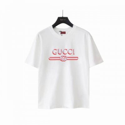实拍细节图+尺码表 Gucci古驰 粉色条纹Logo印花圆领短袖 无感印花 早春系列高克重短袖 选用客供定制针织100%纯棉面打造,面料手感细腻，厚实有质感的纯