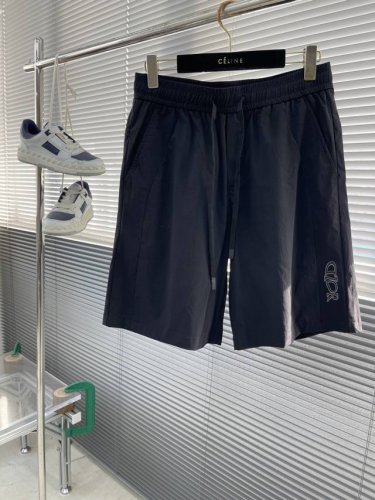 Dio 字母Logo压胶风衣速干沙滩短裤 码数：M-3Xl