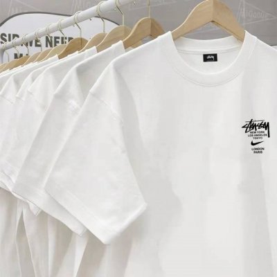 1129款斯图西Stussy高品质短袖，260克双纱面料，现货可报，宽松版型，最大穿到220斤都行，码数Mlxlxxl，颜色：黑色，白色，藏青色，灰色