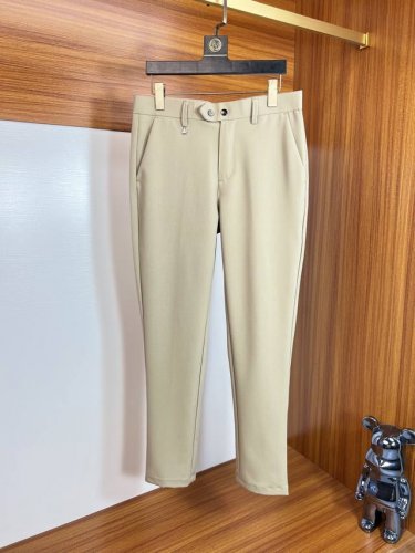 prada 普拉达 2035春夏新品 三标齐全 西裤 休闲裤 好货不用过多介绍 看细节 专柜码数 29-36 175 140上身32码