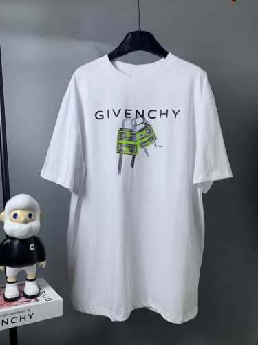 Givenchy*纪梵希 Givenchy*纪梵希锁头字母印花短袖T恤 -定制260克32支全棉双纱紧密爽滑面料 布面干净 布纹清晰 手感非常细腻扎实 更加力挺